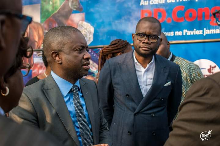OfficeRdcongo's tweet photo. INAUGURATION DES BUS TOURISTIQUES DE L'ONT

Chose promise, chose due, enfin les bus touristiques de l'Office National du Tourisme sont opérationnels.
Le Ministre du Tourisme, MODERO SIMBA MATONDO accompagné du DGA de l'ONT, KATESA ARMEL a procédé à leurs inaugurations. https://t.co/eshq24wsVc