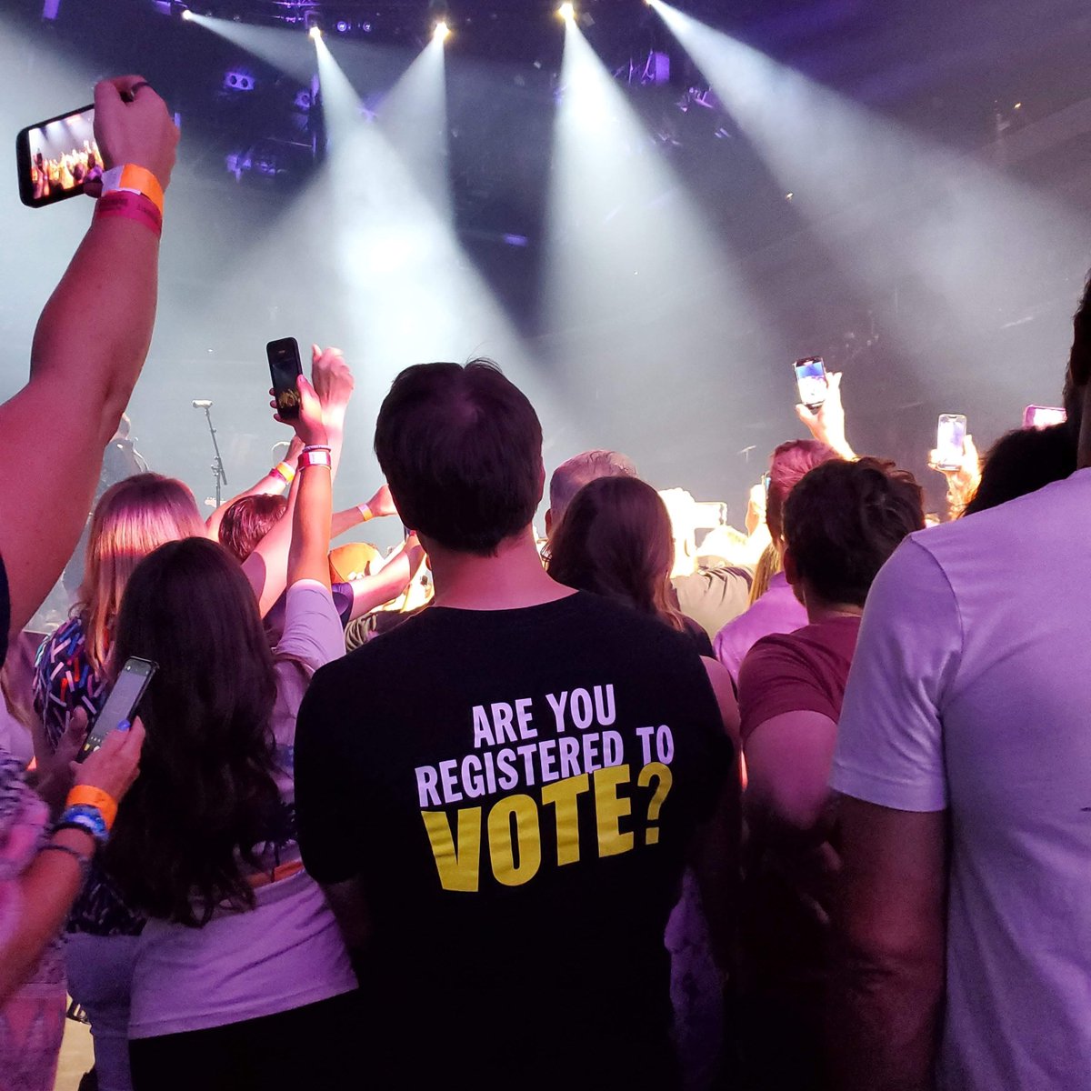 HeadCount | Register To Vote tweet media