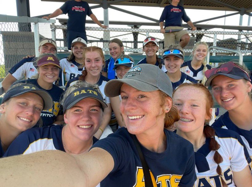 🏆CHAMPIONSHIP FRIDAY🫶Empty the tanks and give it all you have! #rollBATS #WFC2022