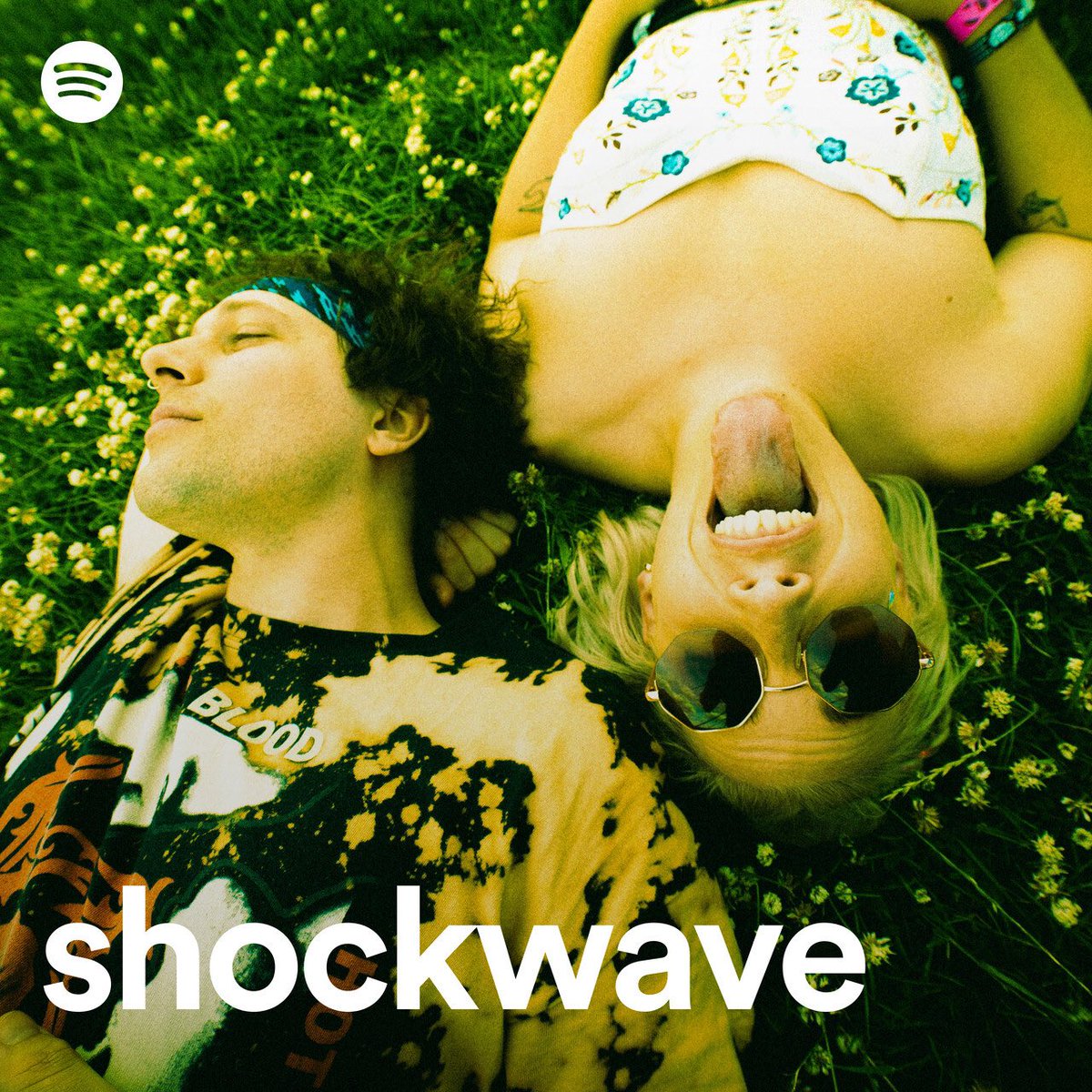 LABRecords's tweet photo. .@VUKOVIband are on the cover of @SpotifyUK’s shockwave 🖤 https://t.co/FiYrXgcYzV