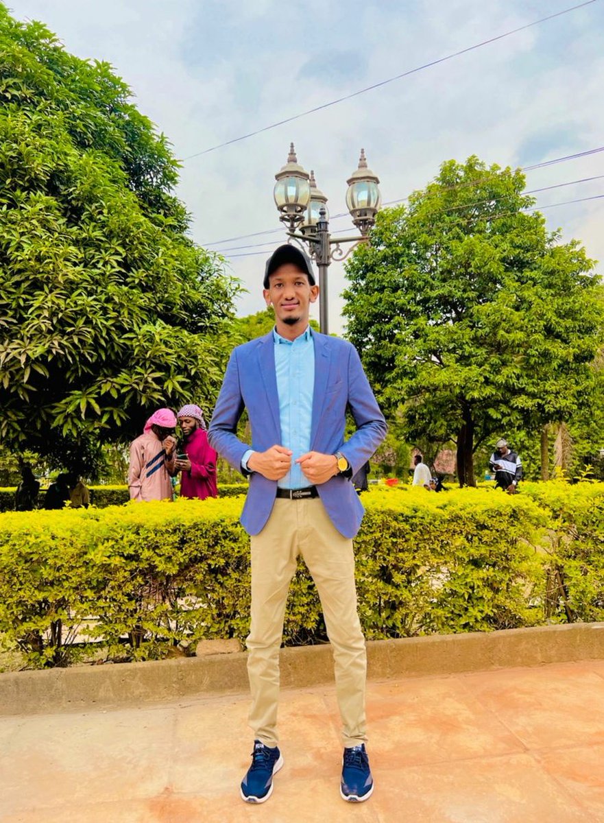 Drshobey's tweet photo. "Cadowga ugu weyn ee naftu waa sheydaan, Ku dedaal inaad ka guuleysato".

Somewhere in the #world
#JummahMubarak 
~ @Drshobey https://t.co/6el9uVohl0