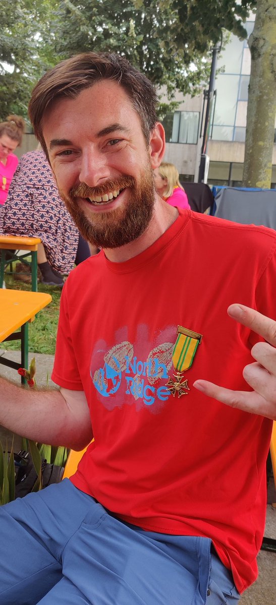 SarahRoams's tweet photo. Afternoon in Nijmegen, celebrating a #lifeatgeant legend of the #vierdaagse epic walking challenge. 50km a day no less. Incredible @scouseathey!! I bow to you and your medal 🥳🥾💪 https://t.co/ob8zj0Q4Yr