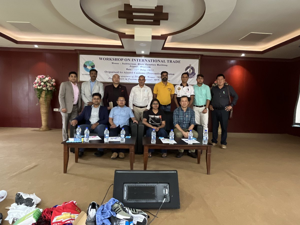 THELEGIST's tweet photo. Commissioner of Customs,  Customs Aizwal Div.  and NACIN in collaboration with LEGIST FOUNDATION,  New Delhi conducted workshop on "IPR Rules, 2007 and Product Identification" on 22.07.2022 at the Conference Hall,  Customs House, aizwal https://t.co/mcMcl3jCPy