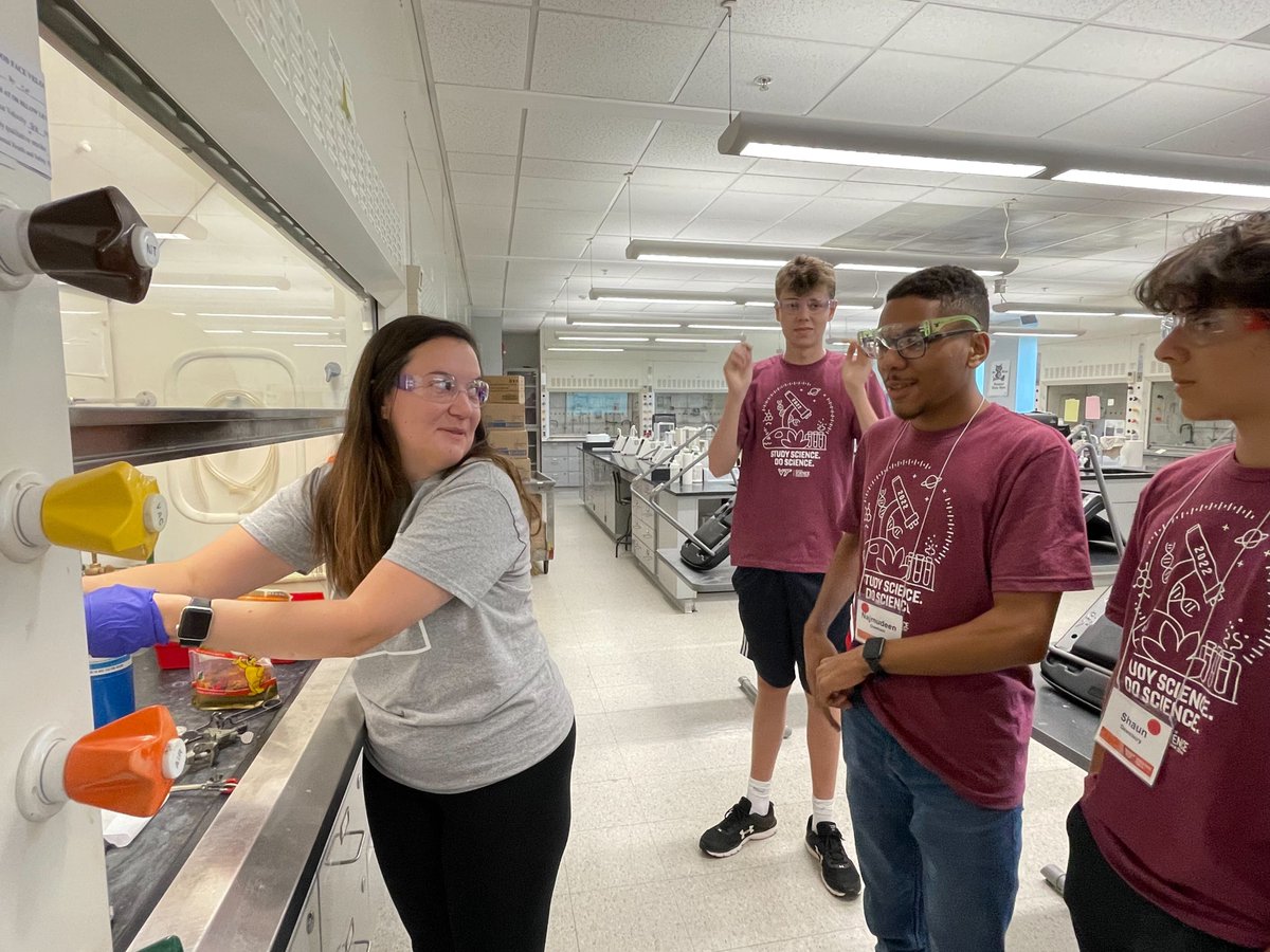 MatsonLab_VT's tweet photo. We're back at it again today for @VT_Science's Physical Science camp! We've had so much fun hanging out with all of these students - some have come from as far as California to check out our STEM programs on campus! https://t.co/csAukaSdL7
