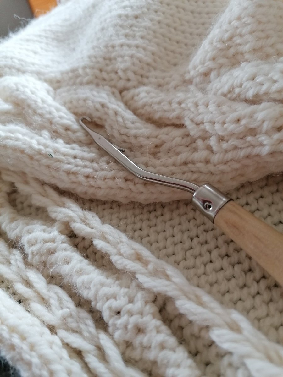 Iv been Abit lazy using Twitter but iv been busy doing lots. Popped into the <a href="/LEOCountyClare/">LEO Clare</a>  today sadly didn't get a chance for a proper chat but hopefully soon #clare #Claretourism #wool #localmade