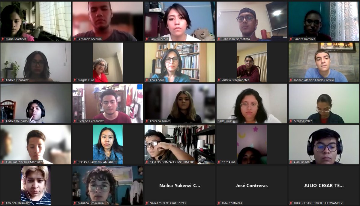EmbaMexFra's tweet photo. La @EmbaMexFra se reunió con los estudiantes 🇲🇽 que participarán en el Programa #MEXPROTEC durante el ciclo 2022-2023, para presentarles los diferentes servicios y dispositivos de apoyo y protección a cargo de la Sección Consular.
Los esperamos en Francia 🇫🇷
¡Muchas felicidades! https://t.co/1fbi9Ipcqp