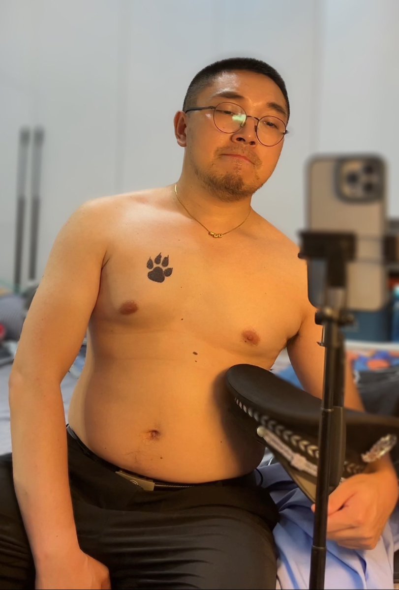 bear880216's tweet photo. https://t.co/ev3kFvnnUi