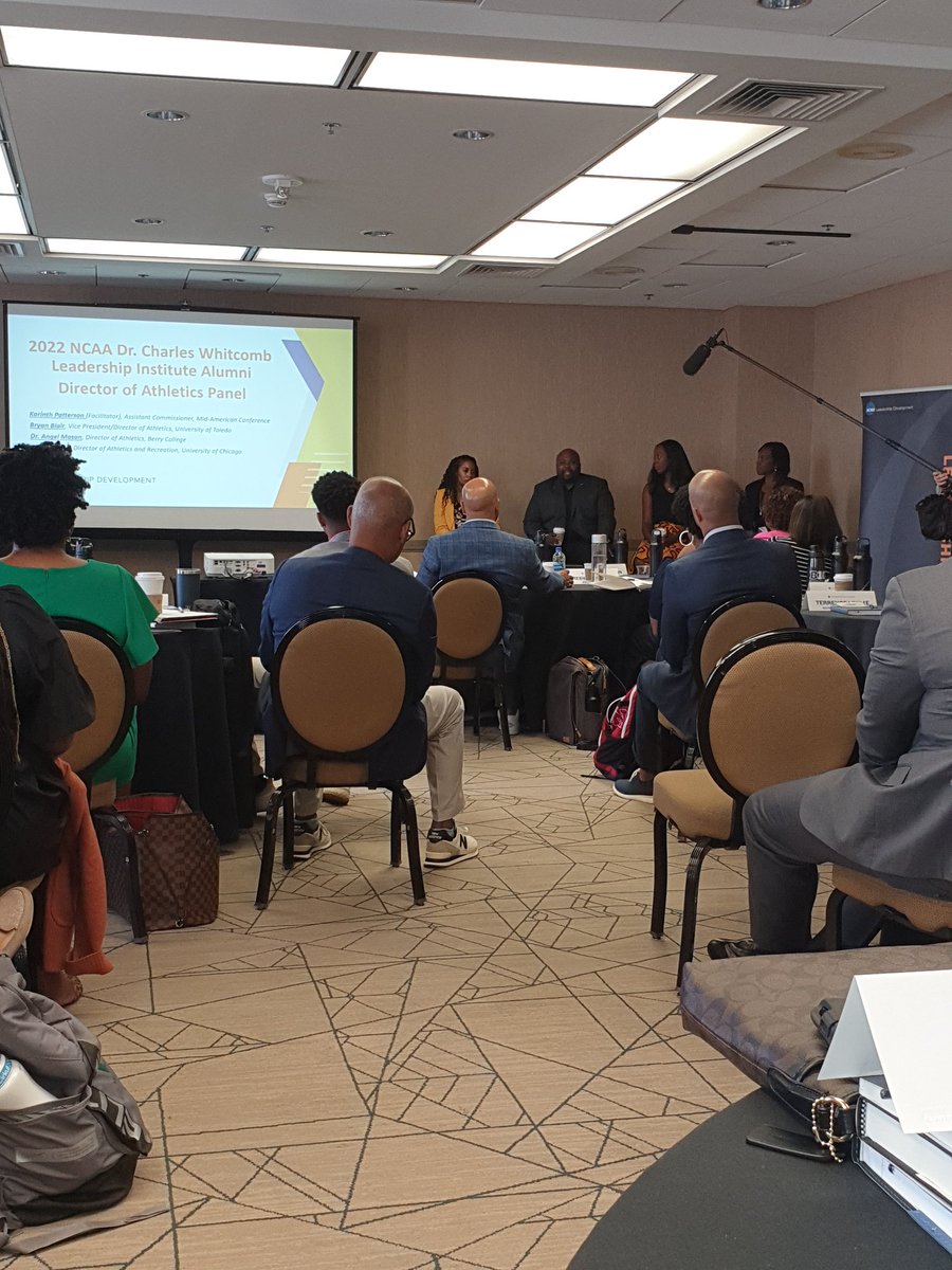 Dee1Canada's tweet photo. Overjoyed/reflective in this moment, so very thankful for my 2006-2007 NCAA Dr. Charles Whitcomb Leadership Institute experience, and now this amazing alumni opportunity to reconnect..thank you @Deidre927 #LIFamily #LIEMF2007 #LIReunion #NCAALeadershipDevelopment https://t.co/uOMPwYm2Sz