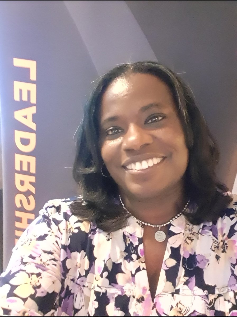 Dee1Canada's tweet photo. Overjoyed/reflective in this moment, so very thankful for my 2006-2007 NCAA Dr. Charles Whitcomb Leadership Institute experience, and now this amazing alumni opportunity to reconnect..thank you @Deidre927 #LIFamily #LIEMF2007 #LIReunion #NCAALeadershipDevelopment https://t.co/uOMPwYm2Sz