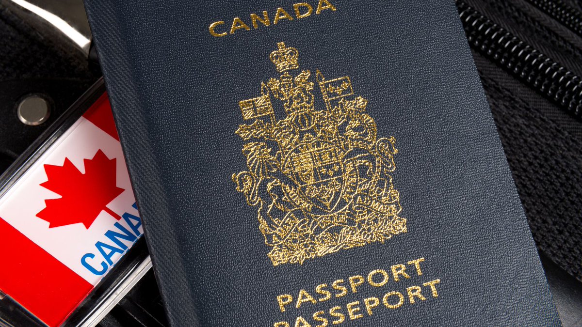 🗨️Hot tip! If you went to a passport office but were sent away and told to return within 10 days of travel, any extra service fees should be waived. 

If this applies to you and you got charged an urgent or express fee, you can request a refund: srv144.services.gc.ca/cgi-bin/Contac…