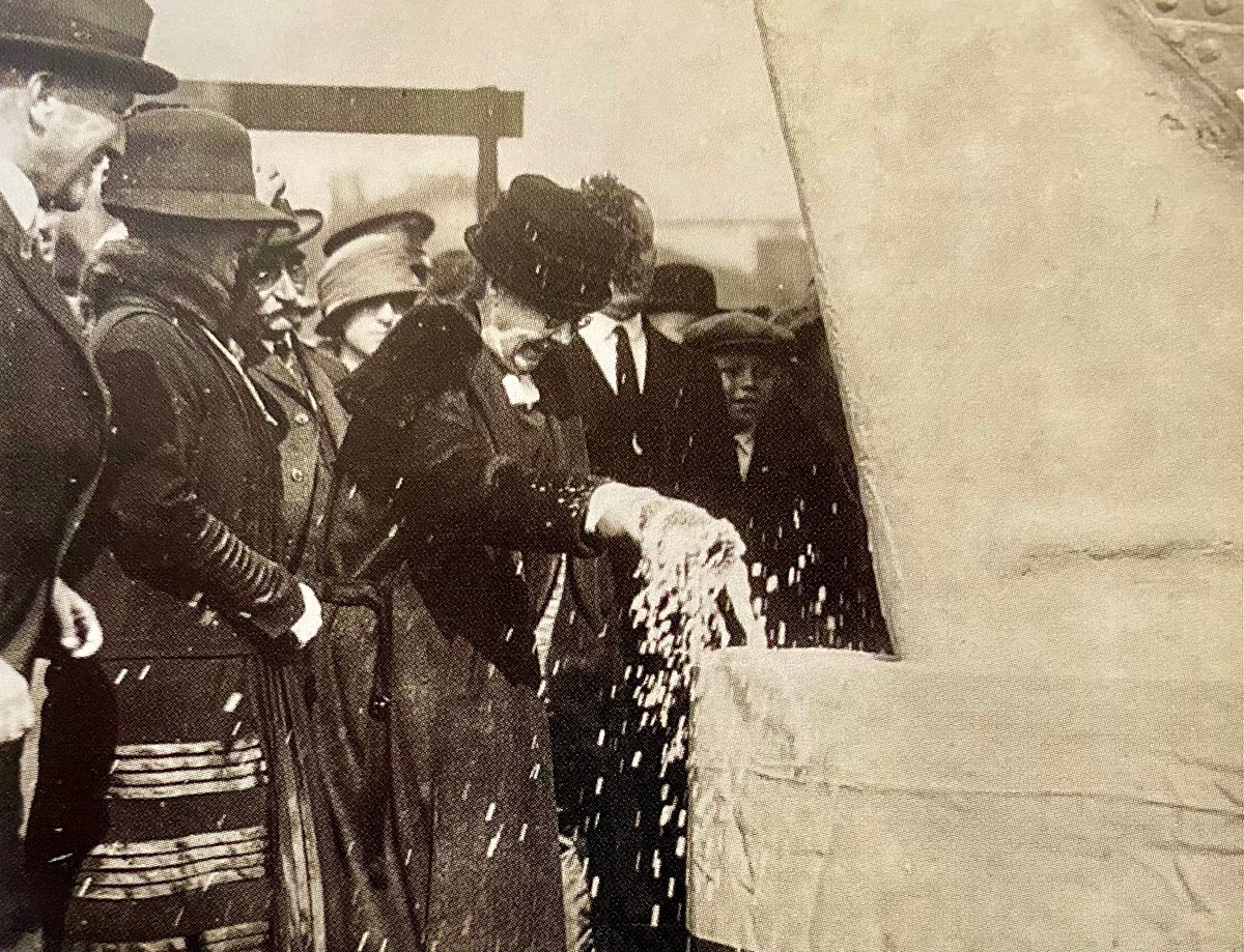 MappingMHD's tweet image. The USS Marblehead was the third Navy ship named for our town. It was christened in 1923 by Hanna Martin Graves whose son was killed in WWI.  
Because of prohibition, Mrs. Evans used a bottle filled with our harbor water instead of champagne
See the the ship's bell in Abbot Hall