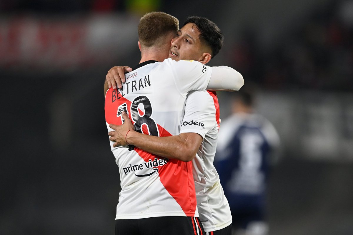 amorxriver's tweet photo. Lindo partido de River ayer. Merecimos mucho más. Muy bien todo el equipo, se está notando un cambio. https://t.co/wrk2Vlacx0