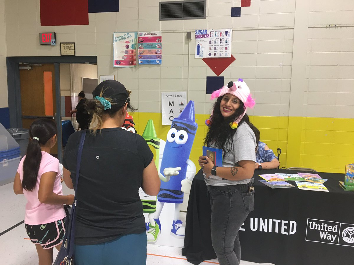 Great turnout at Garfield for backpack distribution!  
<a href="/USD457/">Garden City Public Schools USD 457</a>
