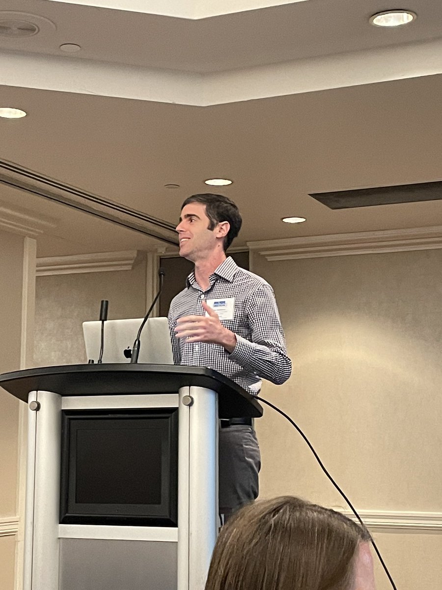 Sarah Gilmore tweet media