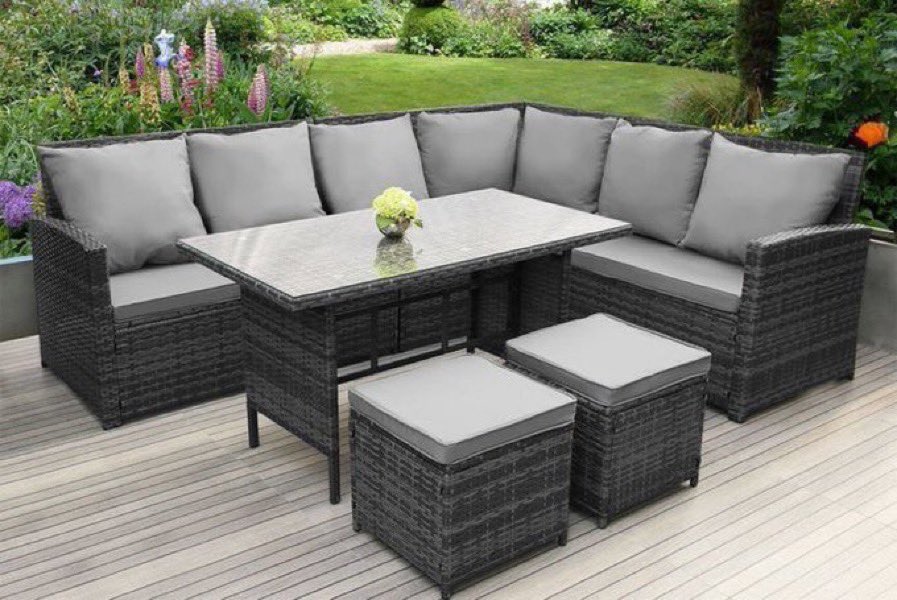 This 9 seater rattan garden furniture set is MASSIVELY REDUCED ☀️🍺☀️

Check it out here ➡️ awin1.com/cread.php?awin…