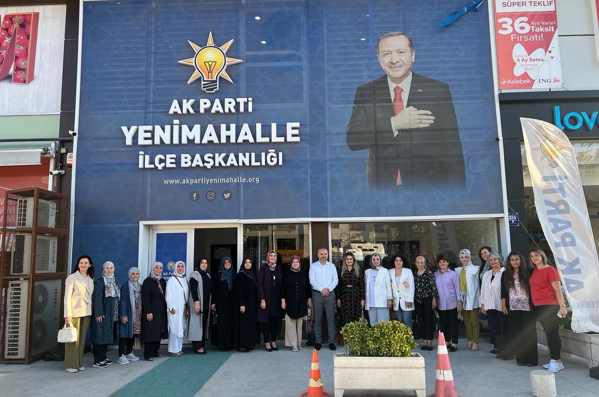 📍 Yenimahalle AK Parti Yenimahalle İlçe Başkanımız Sayın @a_kadiraydogan, Kadın Kolları Başkanımız Sayın @Zehra_Ozkya ve yeni Yönetim Kurulu Üyelerimize hayırlı olsun ziyaretinde bulunduk. 🔽