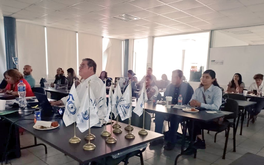 GRUPO TRAVEL LLEGA A AGUASCALIENTES
La #AMAVAguascalientes en conjunto con #GrupoTravel <a href="/QuieroTravel/">Grupo Travel</a> llevaron a cabo evento de capacitación denominado "Productos turísticos internacionales y uso de la página de Grupo Travel", impartido por Pedro Armando Santiago, Director Gral