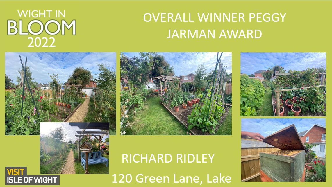 We had a new Patrons award won by The Red Barn who's meadow was stunning. 
The overall winner was Richard Ridley who's edible garden wowed the judges as well as growing fruit and veg also produces honey from his own bee hives. 
Well done to everyone who was shortlisted 💐