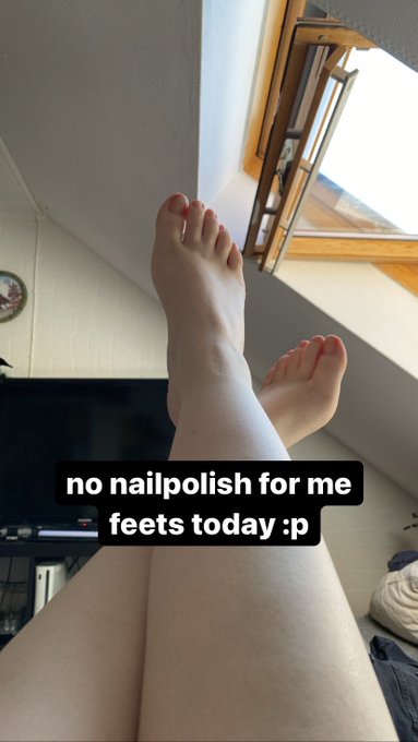 feet friday oder so #feetworship #feetfethish #Feet https://t.co/XGkl7P2Ibn<a href="/tag/feetworship"class="tags">#feetworship</a><a href="/tag/feetfethish"class="tags">#feetfethish</a><a href="/tag/feet"class="tags"><span>#feet</span></a>