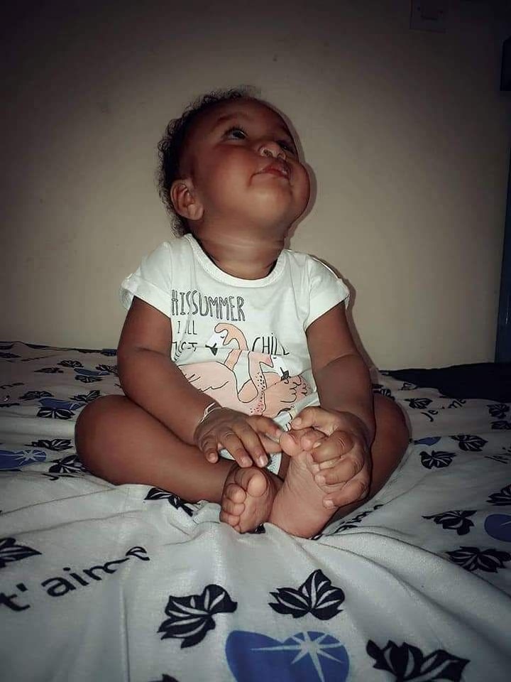 Sarita_Libre's tweet photo. Siete tutti sconvolti per il caso di #alessiapifferi, la donna che ha lasciato morire di fame e di sete la sua bambina.
Eppure appoggiate la deportazione nei lager della #Libia di neonati della stessa età. A Zintan i libici li hanno lasciati 6 giorni di seguito senza cibo. https://t.co/q5ENs1uR9V