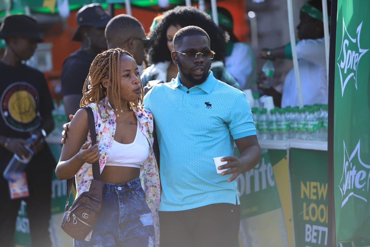 CocaColaBevUg's tweet image. True fans turn up when it matters the most. We see you 🫶🏽

#LetsBeClear #RealMagic #AzawiAfricanMusicConcert