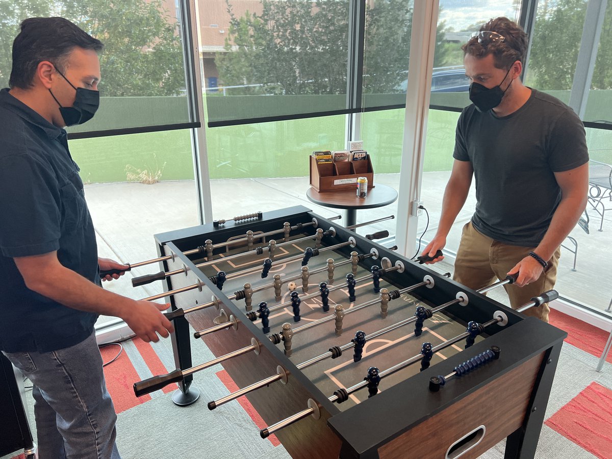 pebble_labs's tweet photo. Foosball, beer, and cheerful co-workers go incredibly well together! Pebble team members recently had a great time competing, chatting, and bonding with one another at our #happyHour.

Want to join them in the future? Check out our open positions here:
https://t.co/9oWiKMzo2p https://t.co/HL98p3afgJ