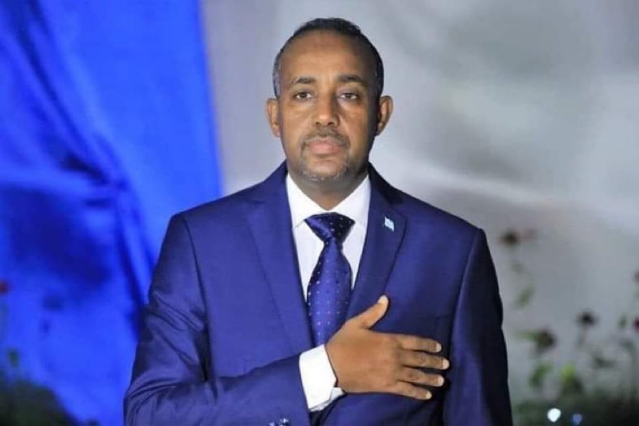 HakimAbdi16's tweet photo. I WILL REPEAT THIS ALL YEAR ROUND!
I’m not related to him but still I consider:
#PMRoble THE SAVIOR & THE MAN OF THE YEAR 2022 FOR 🇸🇴 SOMALIA and SOMALI PPL ! https://t.co/grlhSy8jUM
