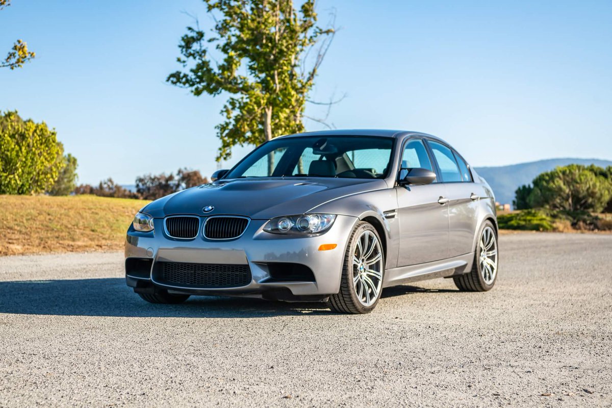 pcarofficial's tweet photo. Live on PCARMARKET: 2011 BMW M3 SEDAN 6-SPEED SUNROOF DELETE
https://t.co/kudrLhyiYQ
A recent Blackstone Laboratories oil analysis reports excellent engine/oil health, and the seller states the throttle actuators have been replaced. #2011bmw #bmw #beamer #bmwsedan #bmwspeed #Sun https://t.co/YvX0PjLf91