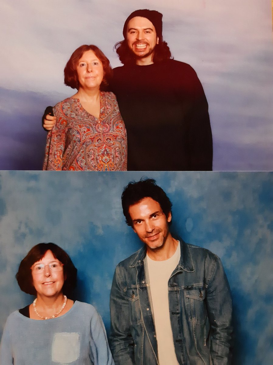 Gabriele_Dreamy's tweet photo. Now I have met #KingLouis and the most handsome Musketeer #Aramis
from BBC #TheMusketeers
There are 6 years between the two meetings
2016 #ryangage at #HobbitCon in Bonn
2022 #SantiagoCabrera at #LFCC2022 in London https://t.co/trqZZXN5GP