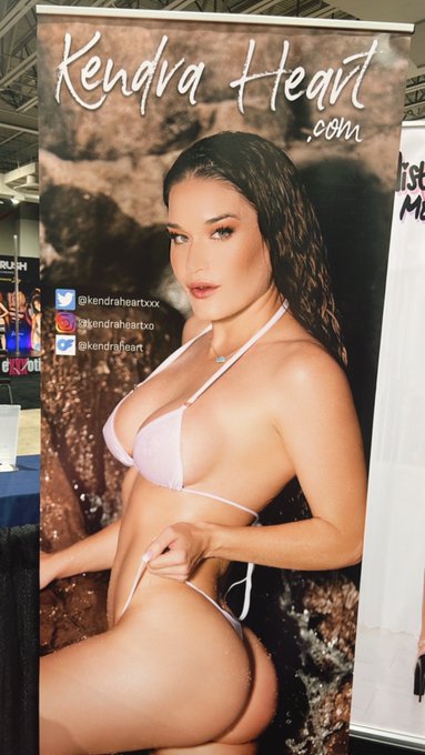 I&rsquo;ll be at fetcon, who wants to shoot?! @FetishCon https://t.co/EooEMDxGKa<a class="tags" href="/tag/fetishcon">@fetishcon</a><a href="/tag/sex"class="tags"><span>#sex</span></a><a href="/tag/athletes"class="tags"><span>#athletes</span></a><a href="/tag/professional"class="tags"><span>#professional</span></a>