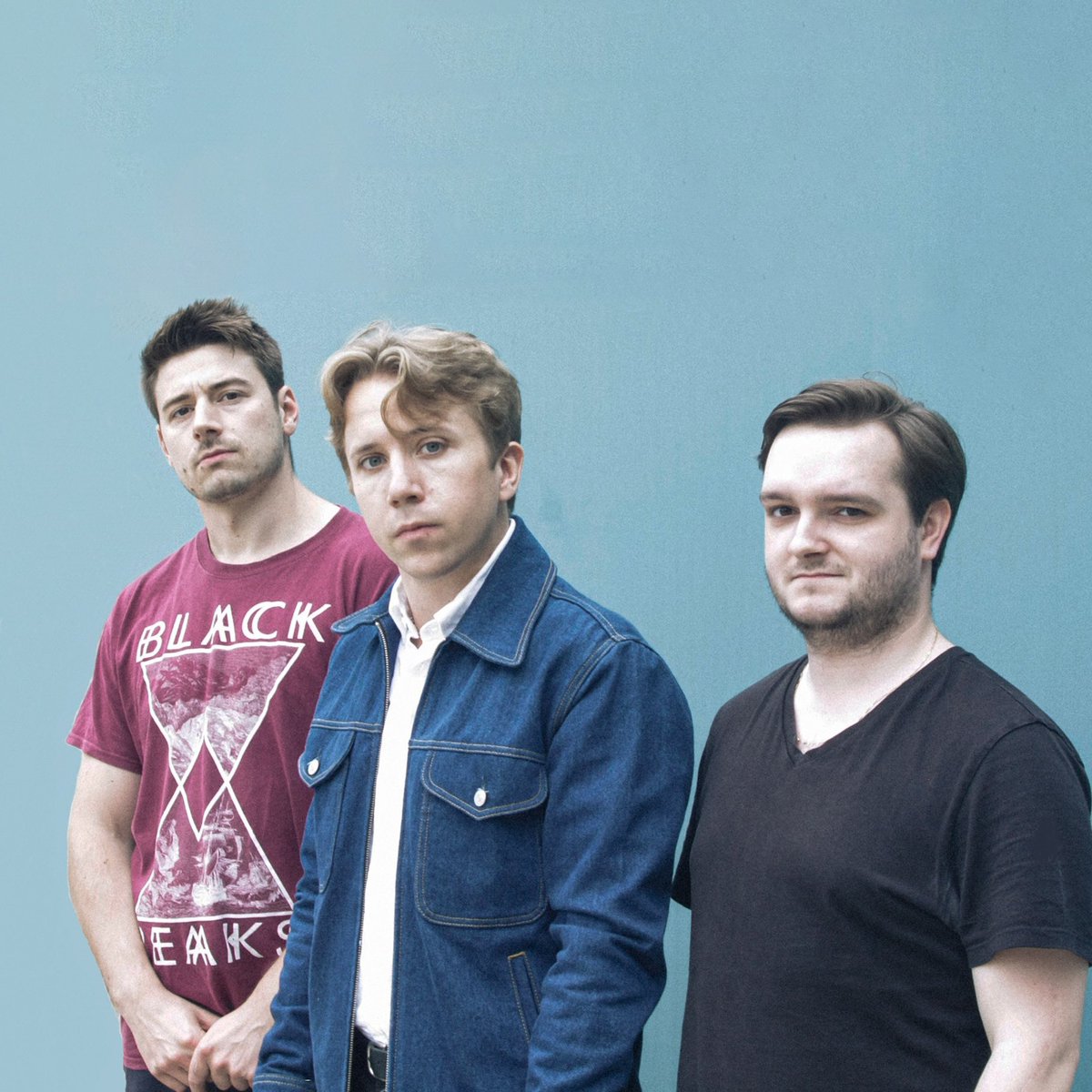 We’d like to introduce our new bass player.  Mason, welcome to The Marble Arches.  

We play Liverpool - The Jacaranda next Tuesday 26th July.  Get tickets here - seetickets.com/tour/the-marbl…

New shows. New TMA. Future’s bright. 💡