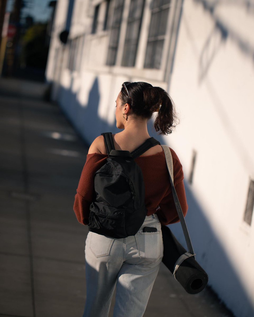 miscalif's tweet image. 🧘‍♀️ 🧘‍♂️ 🧘 time shop.miscalif.com/daypack-s-blac…
#miscalif #mis #daypacks #smallbackpack #yogagirl #backpackforwomen #backpackforkids