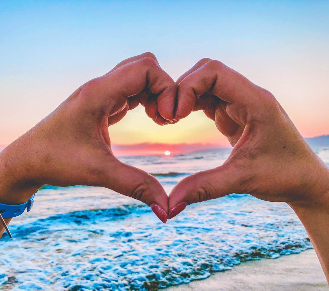 ExcelToursXal's tweet photo. ¡Vamonos a PUERTO VALLARTA este Verano!
4 días y 3 noches con vuelo incluido desde CDMX.
Contáctanos para más información:
☎ Tel. (228) 3525689
#Viajes #Xalapa #Veracruz #Coatepec #Travellovers #vacaciones #Vallarta #ExcelTours https://t.co/XGulioj935