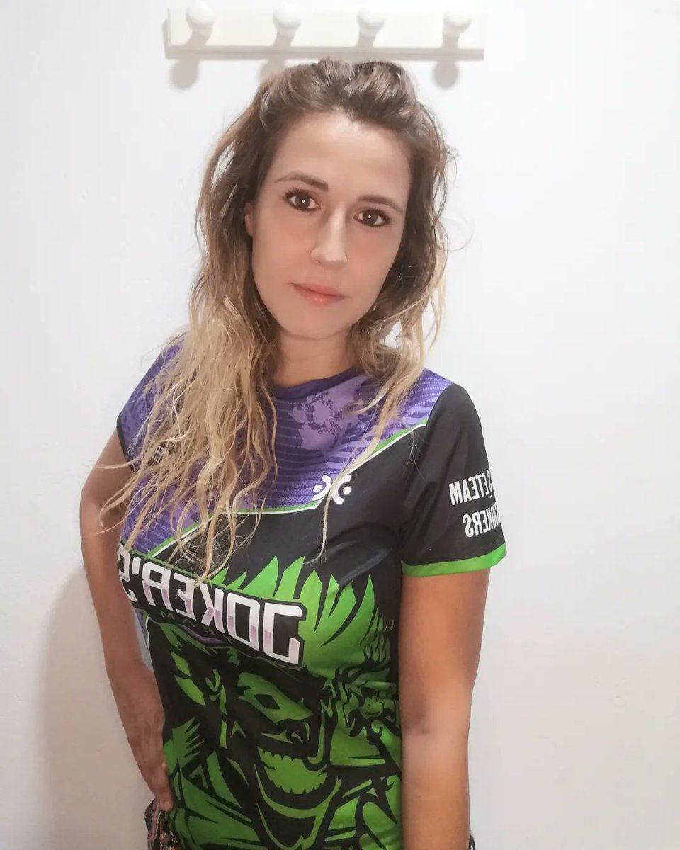 MissyHard tweet media