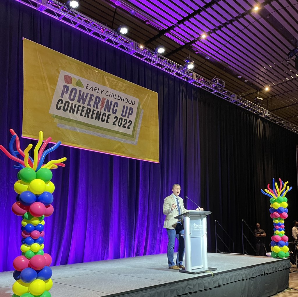 doelouisiana's tweet photo. What an awesome kick-off to our 2022 Early Childhood Conference! #LaEarlyChildhood
A big thank you to our keynote speaker @SmartStart_FC CEO Dr. Louis Finney, Jr., @mayorcantrell and @FirstLadyOfLA for helping us #PowerUpEC! https://t.co/SQToOENhAx