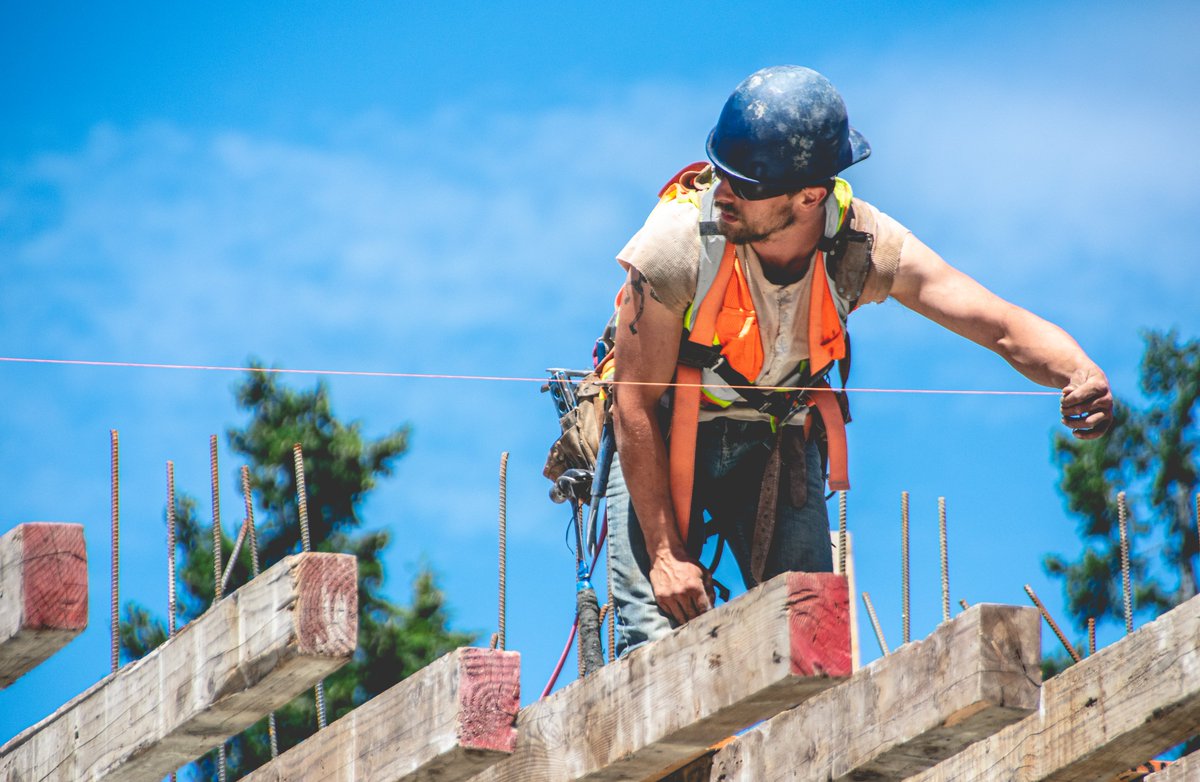 carpentersbc's tweet image. Photos from last Thursday of Local 1598 members working on Campbell Construction’s ‘One Bear Mountain’ project, an 18-storey condominium complex in Langford’s Bear Mountain community on Victoria’s West Shore.
#BCRCC, #WeBuildStrong, #carpenters