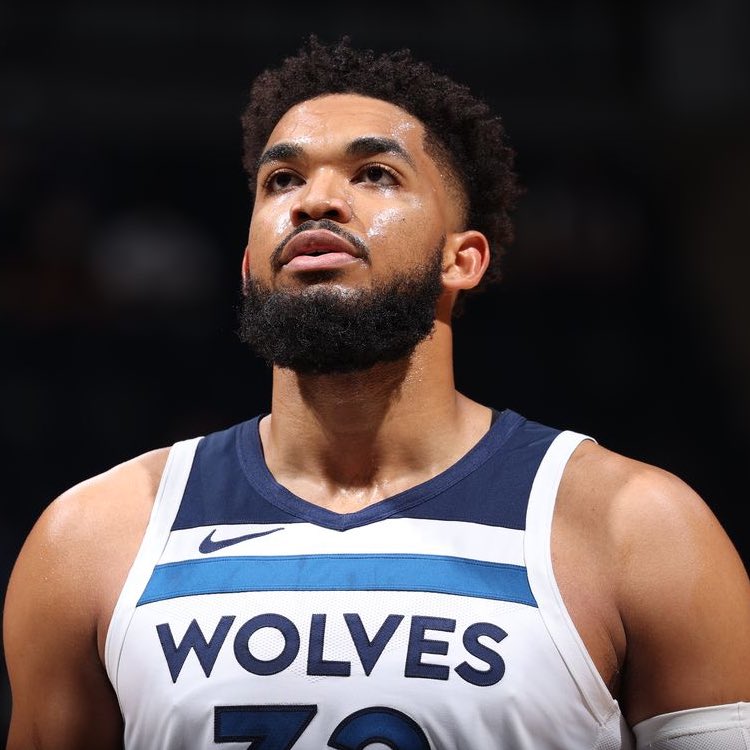 TheHoopsAlerts's tweet photo. Karl-Anthony Towns on the Timberwolves’ expectations for next season:

“There are no more excuses. We've got to get it done now. It's championship or bust.”

(via @MikeAScotto) https://t.co/V1pfhQt5rX