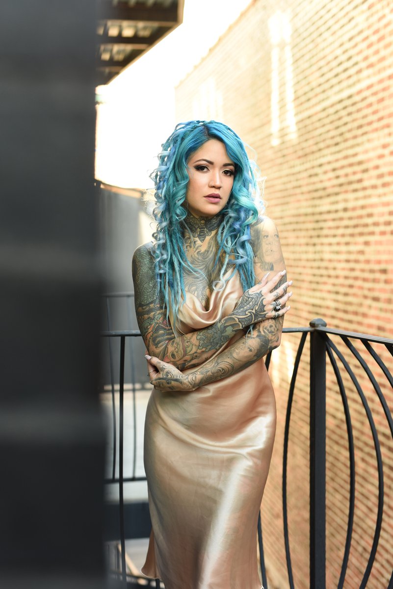 MadnessPhotog's tweet photo. Dripped in gold @MiLLzMarley https://t.co/n9rA2dgfD7