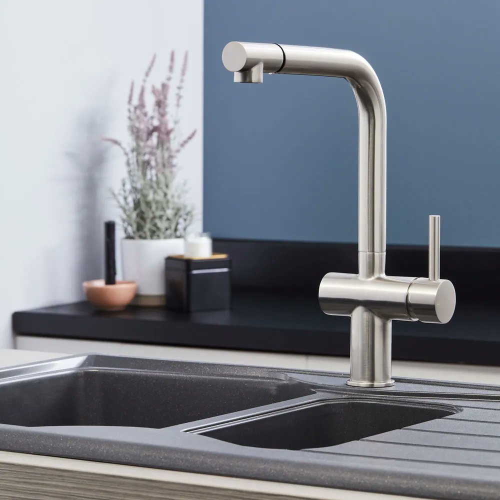 Rubberduckbath's tweet image. Our range of Ingleton kitchen taps perfectly compliments any kitchen. It features a swivel spout, and comes with a range of modern finishes and a single lever design.

buff.ly/3wVK5XX

#kitchentaps #kitchendesign #kitcheninspiration #kitchen #homedesign #homeinspiration