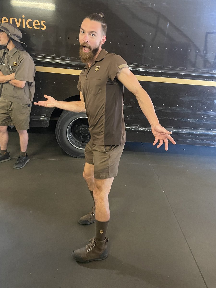 DanielleBB_ups's tweet photo. Joseph, Carson driver, was excited about being in uniform compliance with his new socks 🧦 and proper work shoes 🥾 …..way to represent 👍🏽 @joshneedlesUPS @kudosjudos @therealBenBake @UPSers @UPSNorCalSafety @PhilipCote_UPS @WomenNor @UPSNorCalSafety https://t.co/uAK8GAl3QF