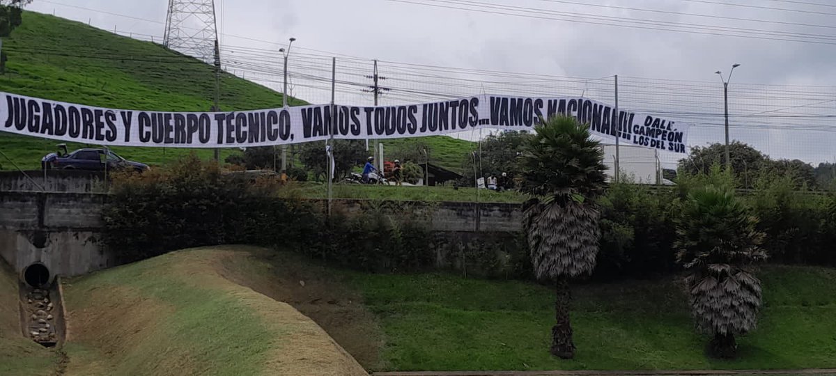LDSoficial's tweet photo. Todo nuestro apoyo y respaldo al Cuerpo Técnico y jugadores, seguimos siendo el más grande club, con la más grande hinchada, y el más reciente campeón del fútbol colombiano. ¡Vamos Nacional! @nacionaloficial https://t.co/RTdTOcmGq2