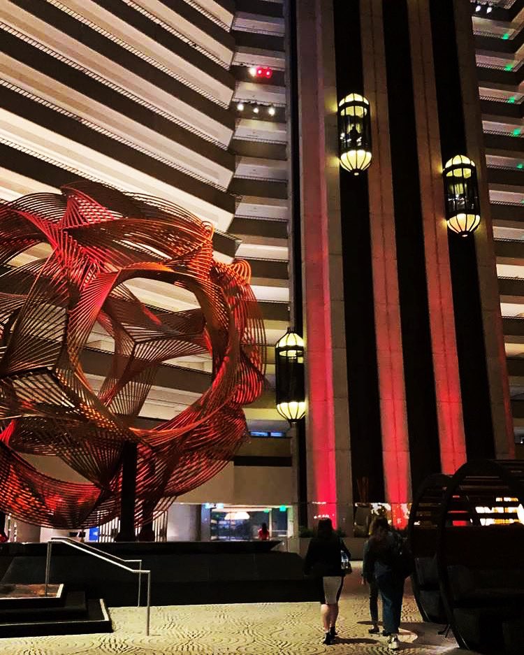 cjdevrieswrites's tweet image. At the San Francisco Writers Conference!! #SFWC22 

So excited to dive in this weekend. ❤️ 

@AskJoeyGarcia