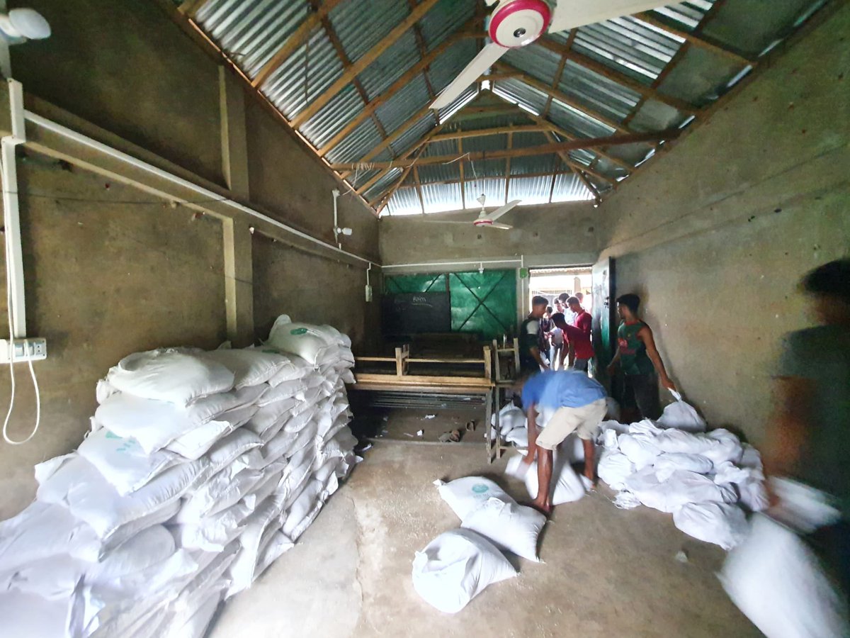 Mercy_Worldwide's tweet photo. #bangladesh #bangladeshfloods https://t.co/I5xEUHARKO