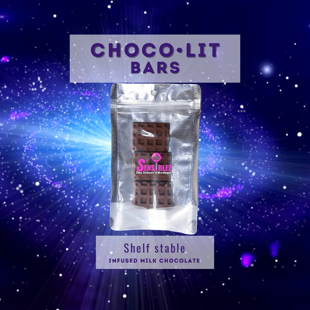 StonersBodega's tweet photo. Heading to suggest this weekend?
 We’ll order your choco-lit or other yummy edibles for your spectacular event!!!!!

#sumfest #jamaica #edibles #kingston #montegobay #chocolit #chocolate #whatsapp #ordersyournow #blackowned #yummy #delicious #worthit https://t.co/9eptJSGpF0
