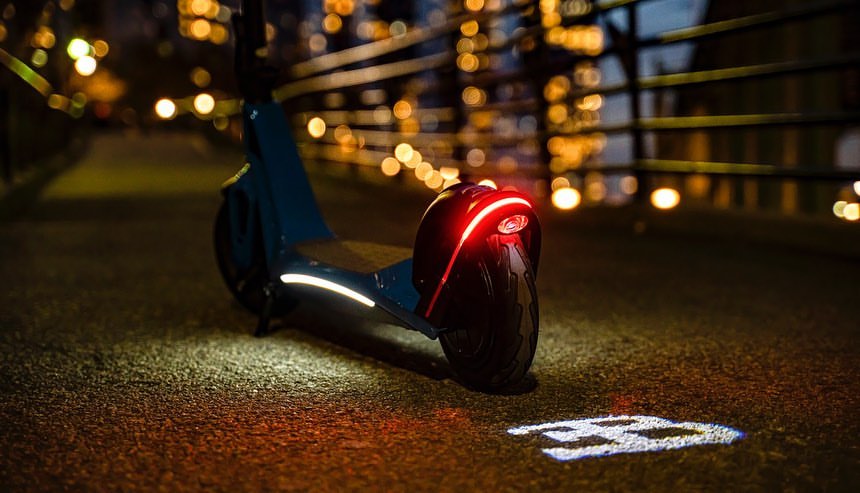 getlockerroom's tweet photo. Excited to bring another fun #NIL deal to our student athletes with @Bugatti scooters! Stay tuned as we roll yet another exciting deal for #NIL4ALL - click on our link if you'd like to join LockerRoom & participate in cool NIL campaigns. https://t.co/jp0iVllsBg