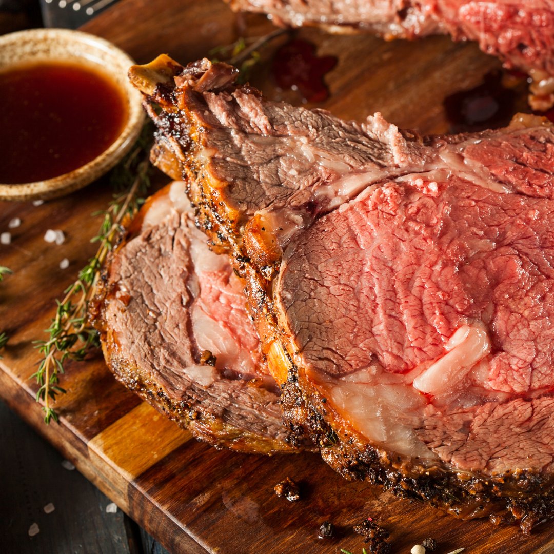 Hatterpub's tweet photo. #PrimeRibWeekends - Stop by tonight and enjoy our mouth-watering prime rib dinner, and a few pints. ๐บ๐บ
#PrimeRib #TheHatterPub #GastroPub #Orangeville #GoodFood #CraftBeer #YourLocalPub #ShopLocally #EatLocal https://t.co/97gkPuBfnm