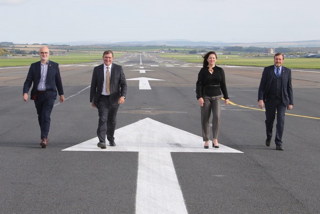 SpaceWatchGL's tweet photo. Prestwick Spaceport to accelerate launch hub plans

 #ANewHopecampaign #Astraius #AyrshireGrowthDeal #FarnboroughInternationalAirshow #FIA2022 #PrestwickSpaceport

https://t.co/1w4bHFOKUD https://t.co/SYeQ5JIdTu