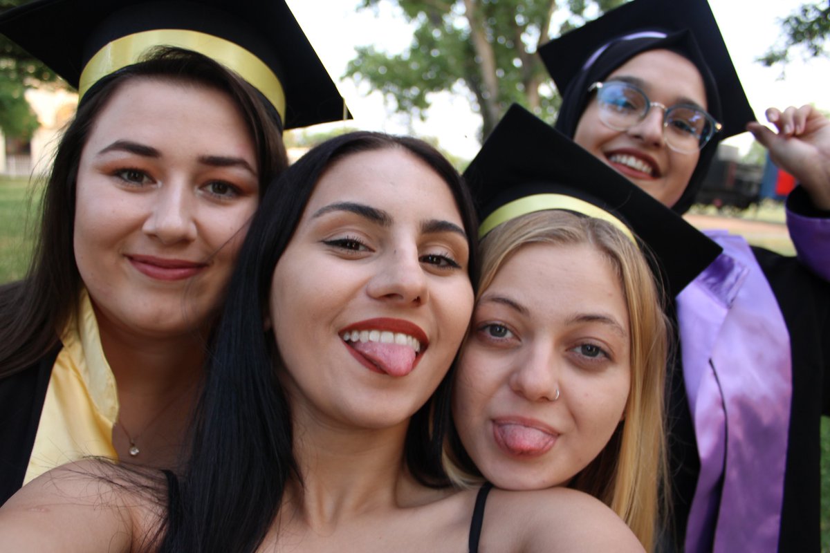 sevvalch_'s tweet photo. 🎓🎓🎓🎓🎓🎓🎓🎓🎓🎓🎓🎓🎓🎓🧿🧿🧿🧿🧿🧿🧿🧿🧿🧿🧿🧿🧿🧿 https://t.co/oTx3ife0Sz