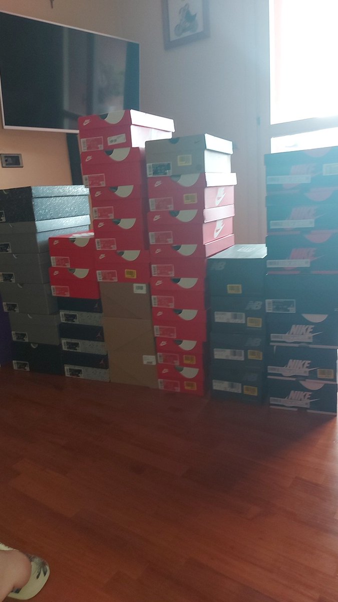 sneakmirror tweet media