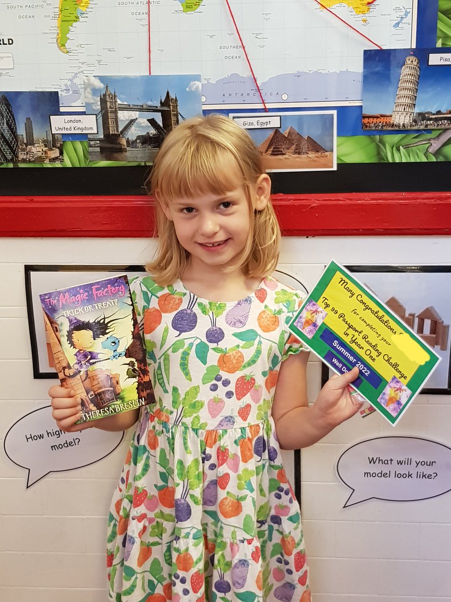 KPSFeed's tweet photo. More of our #KPSTop99 readers celebrating their achievement. Well done superstars! π #KnavesmireCharacter #Fun #Passionate #KPSSchoolLibrary #ReadingForPleasure https://t.co/45m4fiwPFJ